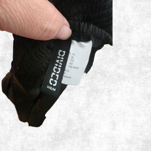 H&M Divided Black Satin Handkerchief Crop Top XL Festival Y2K - Picture 6 of 6